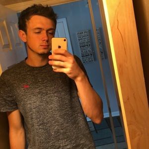 Meet your Posher, Aaron